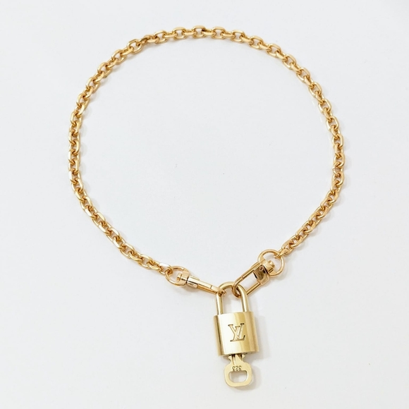 ✨️💎Authentic Louis Vuitton Lock and matching Key - Picture 5 of 5